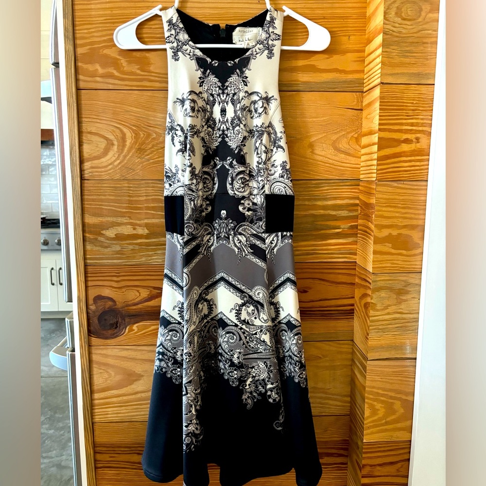 Nicole Miller Artelier Black and White Floral Dress size 4